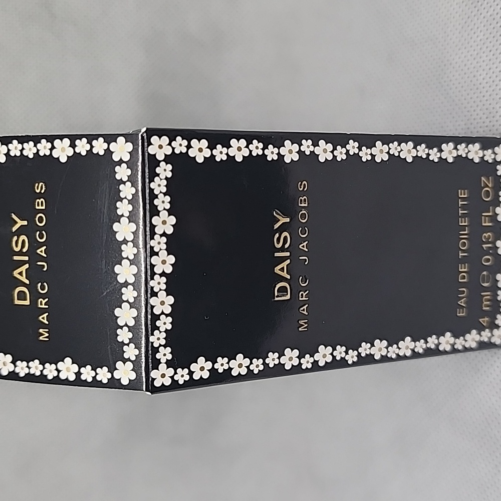 DAISY MARC JACOBS DABBER